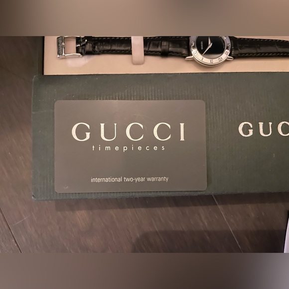Gucci 3000L Black Dial Women’s Watch - Picture 3 of 13